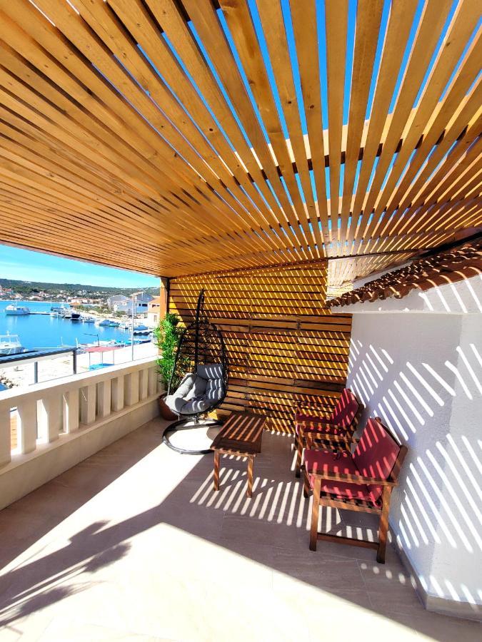 Kupinica Apartment Vinišće Eksteriør billede