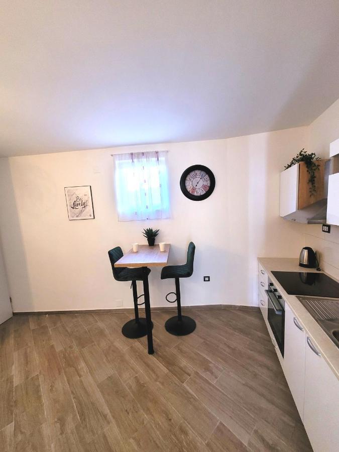 Kupinica Apartment Vinišće Eksteriør billede